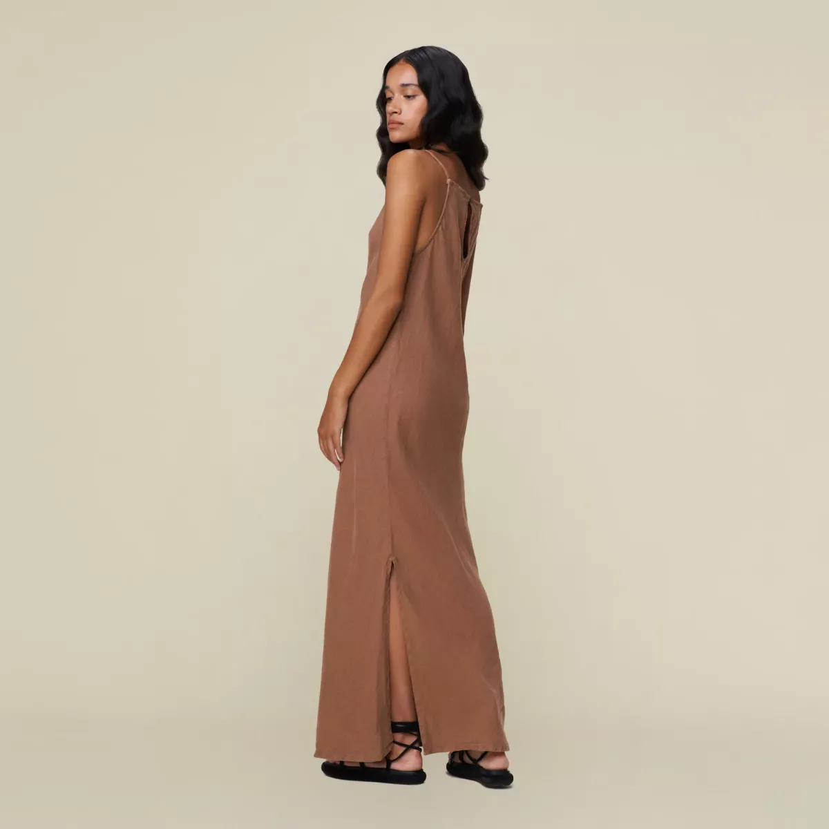 Lois 3136-7008 Taupe